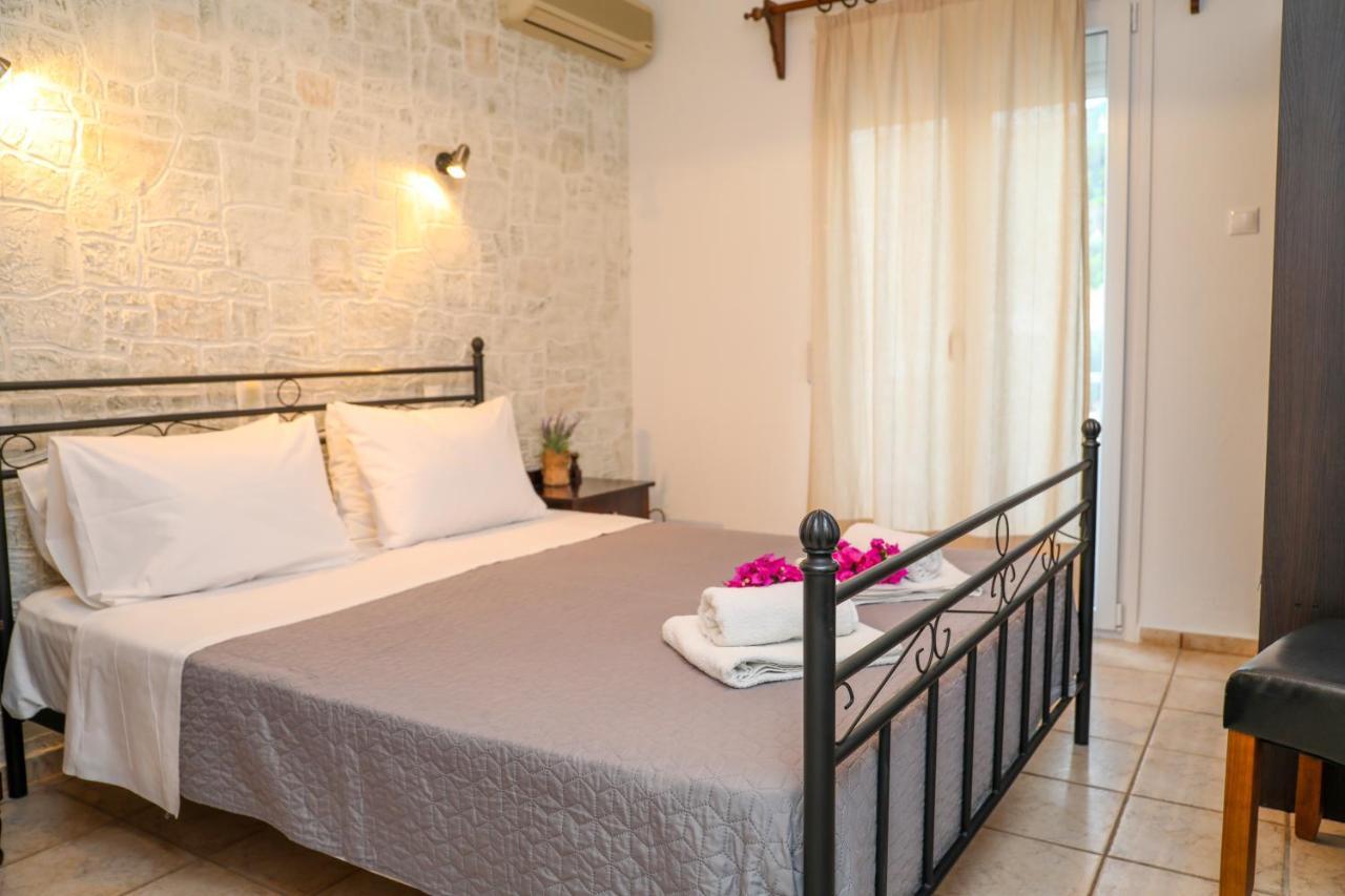 Fotis Studios Skopelos stad Exteriör bild